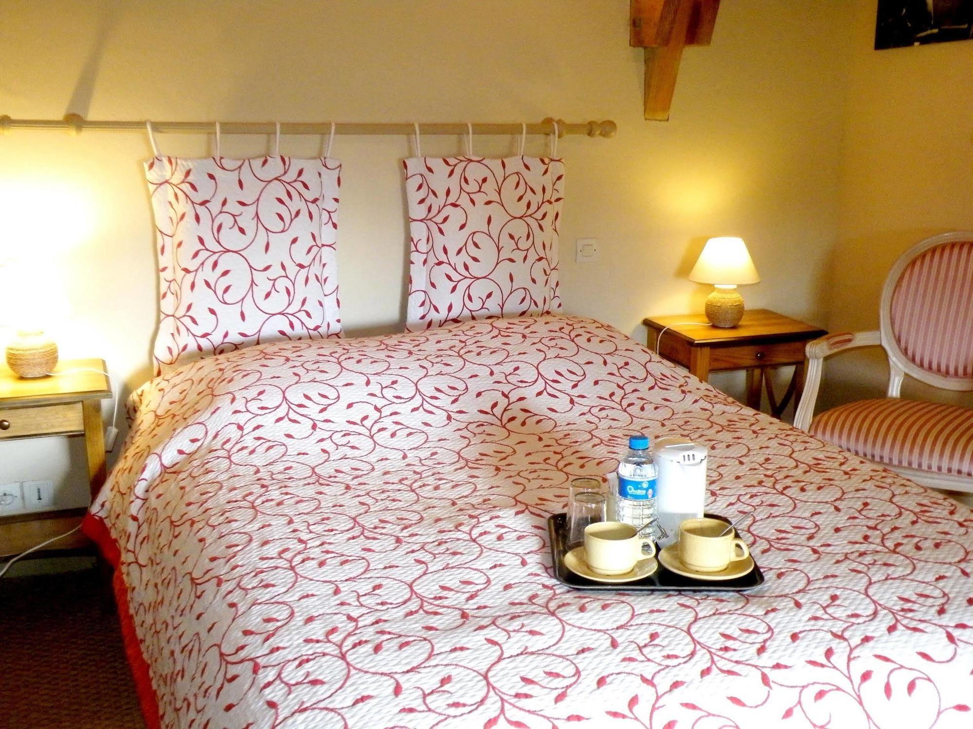 Logis Le Relais Du Bastidou 3* Beaumarches